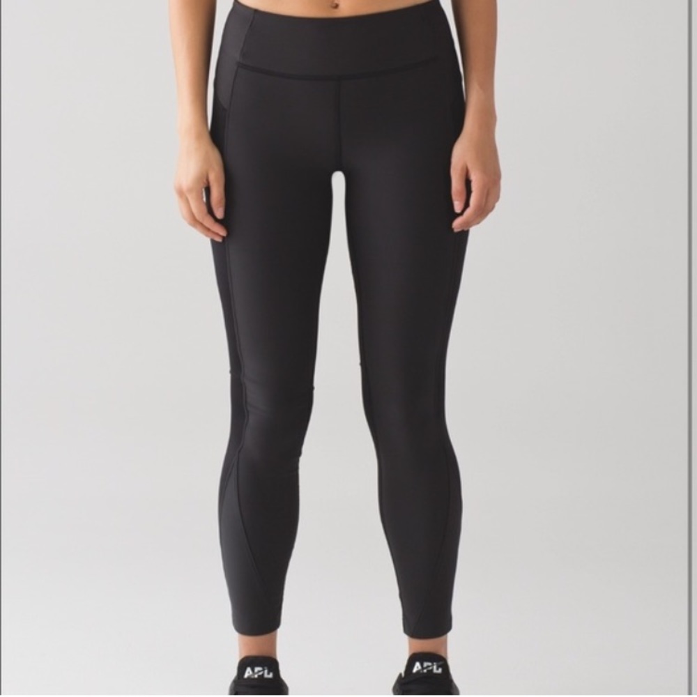 Lululemon Black Sleet Sprinter Tight, 7/8, Size 6